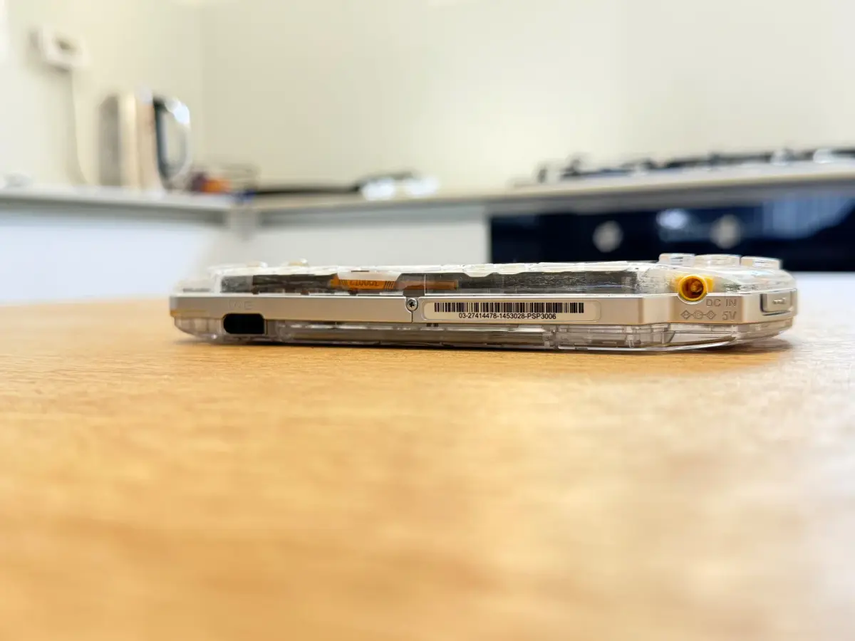 PSP 3000 Modding 5