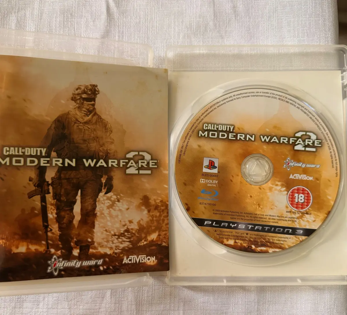 Call of Duty: Modern Warfare 2 – PS3  2