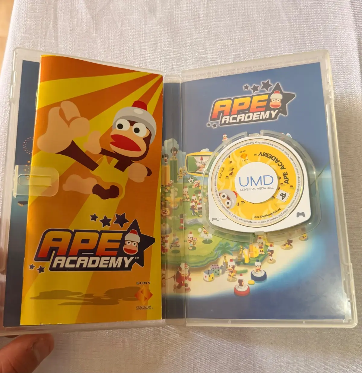 Ape Academy – Platinum | PSP 2
