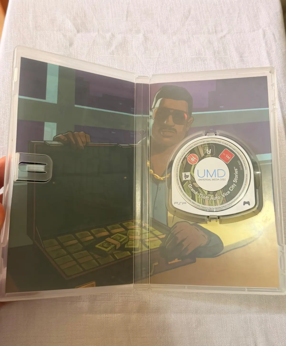 Grand Theft Auto: Vice City Stories psp 2