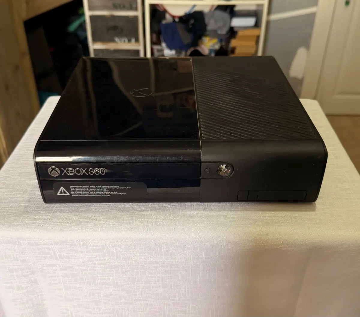 Xbox 360 S 250GB פרוצה + שלט + ספק כוח 2