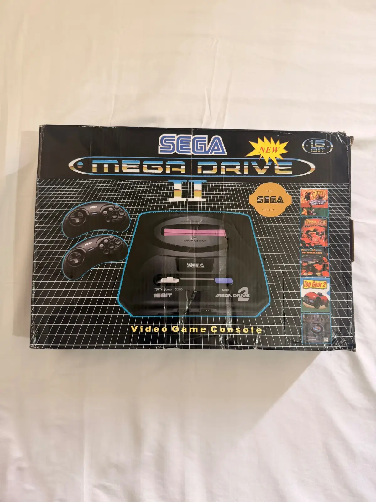 SEGA Mega Drive II עם קופסה – קונסולת רטרו (רפרודוקציה)