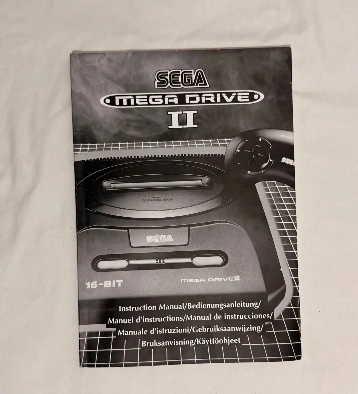 SEGA Mega Drive II מקורי באריזה – 2 שלטים, מחסנית 150-in-1 וניירת מקורית 10
