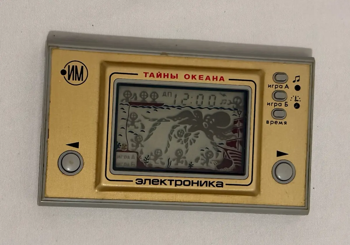 Game and watch רוסי משחק אלקטרוני – עובד תקין