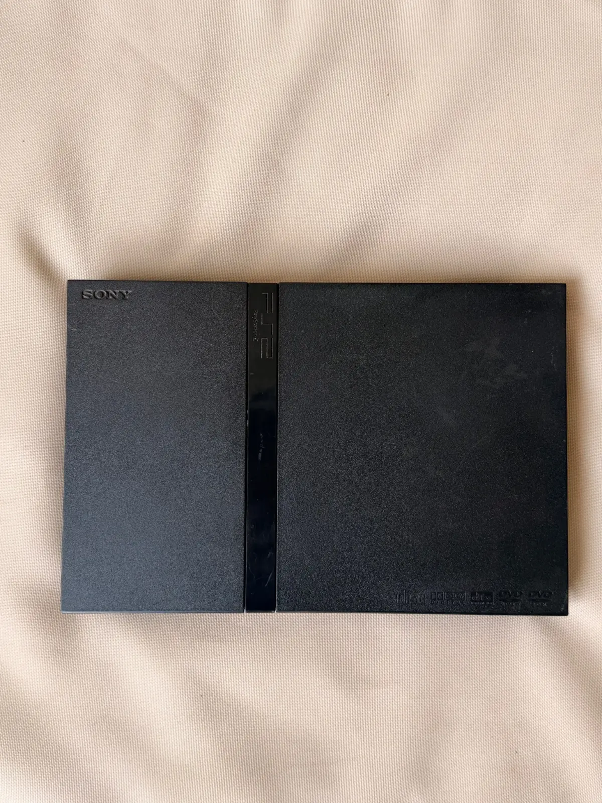 Sony PlayStation 2 Slim SCPH-77004 פרוצה – שלט, כרטיס זיכרון 8MB וכבלים 2